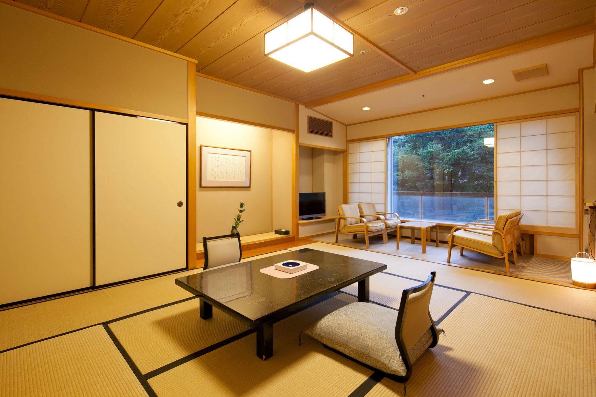Zazan Ryokan 3*